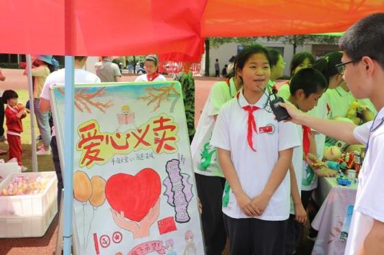 热血羽毛球